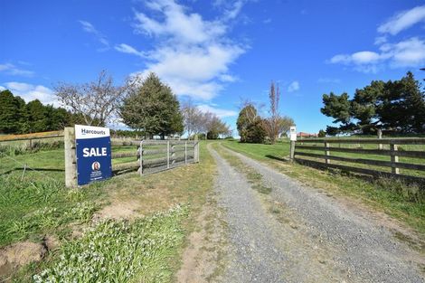 Photo of property in 104 Campbells Road, Pine Hill, Dunedin, 9010