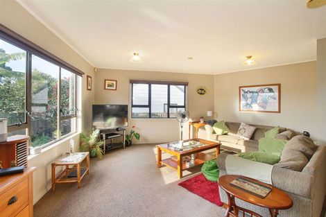 Photo of property in 7 Taihiki Road, Clarks Beach, 2122