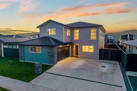 Photo of property in 32 Castletown Street, Wallaceville, Upper Hutt, 5018