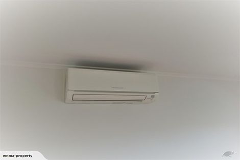 Photo of property in 2/18 Shakespeare Road, Milford, Auckland, 0620