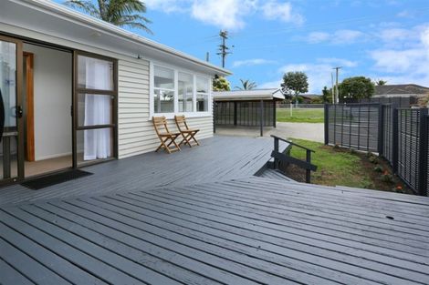 Photo of property in 216a Sturges Road, Henderson, Auckland, 0612