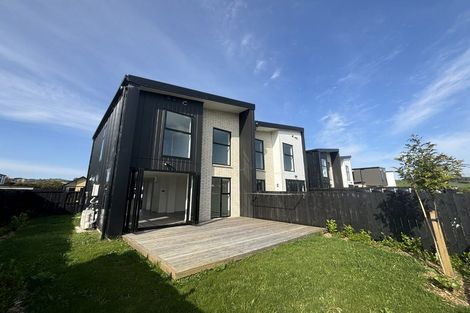 Photo of property in 17 Waikaha Street, Pokeno, 2472