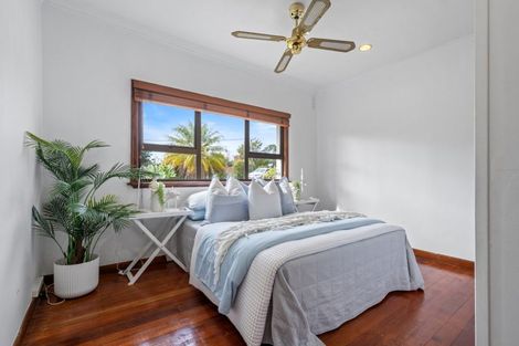 Photo of property in 22 Commins Road, Onerahi, Whangarei, 0110