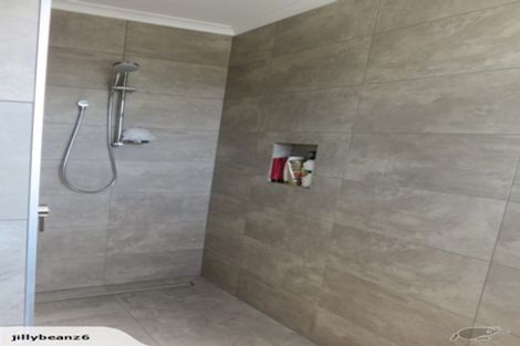 Photo of property in 5 Hydrangea Lane, Milson, Palmerston North, 4414