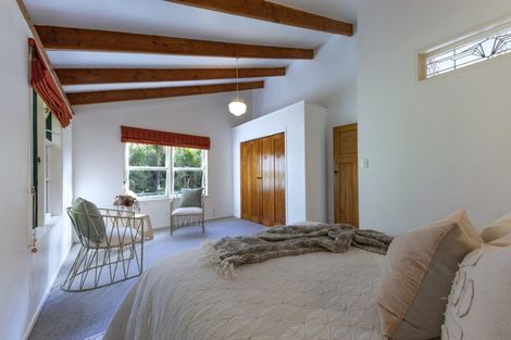 Photo of property in 79 Glenesk Road, Piha, New Lynn, 0772