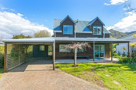 Photo of property in 35 Michelle Lane, Hahei, Whitianga, 3591