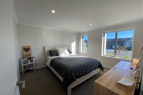 Photo of property in 33 Hills View Drive, Papamoa, 3118