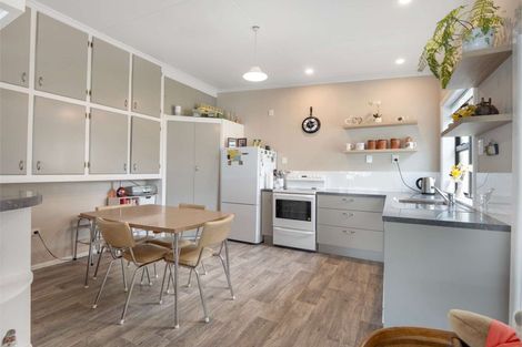 Photo of property in 623 Weston-ngapara Road, Enfield, Oamaru, 9491