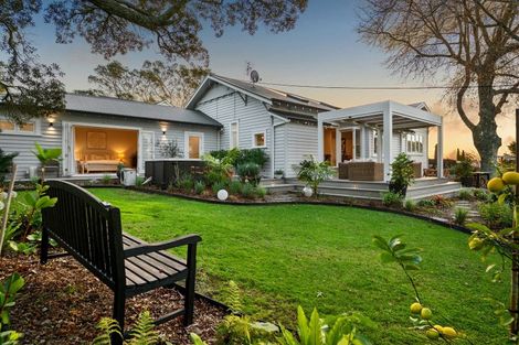 Photo of property in 1a Mozeley Avenue, Devonport, Auckland, 0624