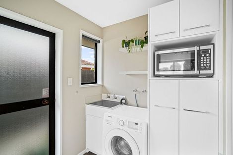 Photo of property in 20 Shamrock Place, Halswell, Christchurch, 8025