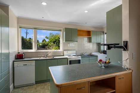 Photo of property in 49 Beach Road, Castor Bay, Auckland, 0620