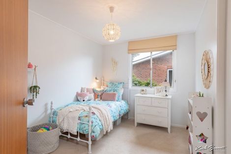 Photo of property in 13 Chichester Drive, Pinehaven, Upper Hutt, 5019