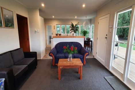 Photo of property in 20 Victoria Avenue, Waiuku, 2123