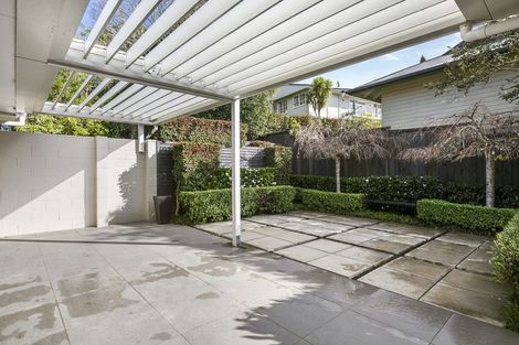 Photo of property in 127-127a Gowing Drive, Meadowbank, Auckland, 1072