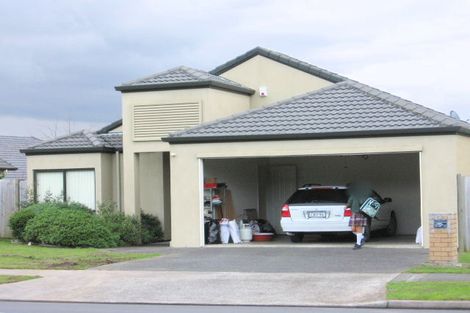 Photo of property in 217 Kilkenny Drive, East Tamaki Heights, Auckland, 2016
