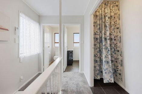 Photo of property in 2/23 Butley Drive, Farm Cove, Auckland, 2012