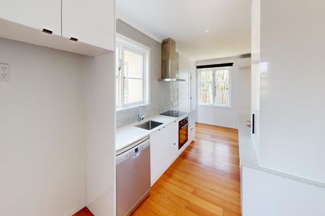 Photo of property in 39 Tyndall Street, Palmerston North, 4414