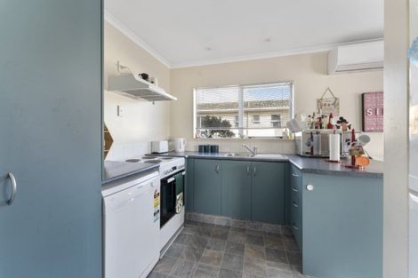 Photo of property in 33 Murray Street, Bell Block, New Plymouth, 4312