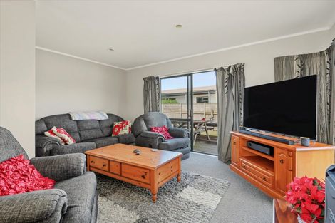 Photo of property in 2 Taupata Street, Paengaroa, 3189