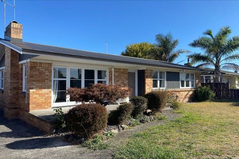 Photo of property in 211 Sandwich Road, St Andrews, Hamilton, 3200