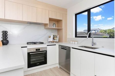 Photo of property in 7/205 Sunnynook Road, Wairau Valley, Auckland, 0627