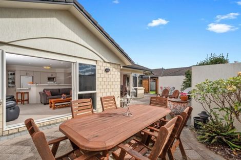 Photo of property in 9 Glenmonarch Place, Pyes Pa, Tauranga, 3112