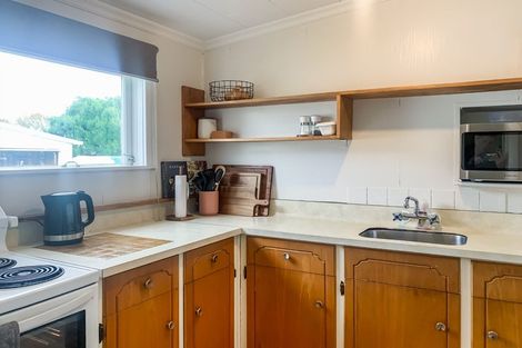 Photo of property in 10 Manila Street, Dannevirke, 4930