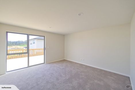 Photo of property in 247 West Hoe Heights, Orewa, 0931