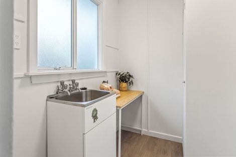 Photo of property in 21 Marriotts Road, North New Brighton, Christchurch, 8083