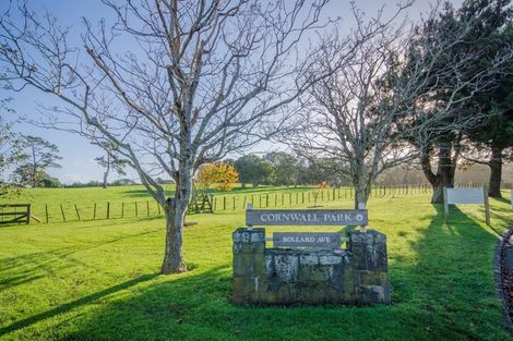 Photo of property in 2/61 Amaru Road, One Tree Hill, Auckland, 1061
