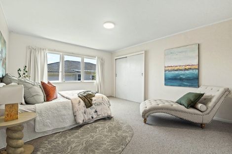 Photo of property in 1/2 Purchas Road, Hauraki, Auckland, 0622