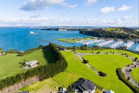 Photo of property in 7 Waimaki Way, Gulf Harbour, Whangaparaoa, 0930