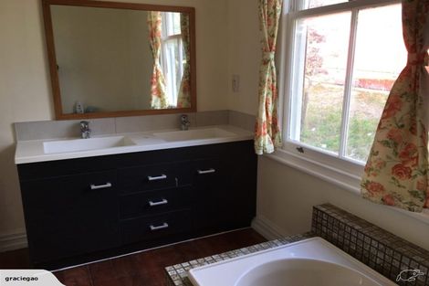 Photo of property in 182 Gills Road, Albany Heights, Auckland, 0632