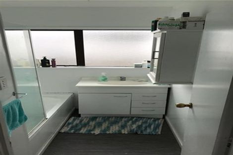 Photo of property in 7 Riserra Drive, Ranui, Auckland, 0612