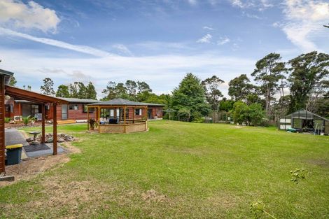 Photo of property in 78 Opanuku Road, Henderson Valley, Auckland, 0612