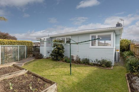 Photo of property in 8a Short Street, Otumoetai, Tauranga, 3110