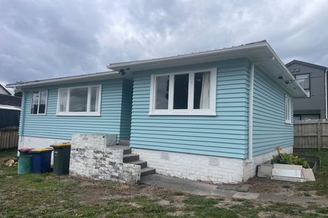 Photo of property in 1/33 Reid Road, New Lynn, Auckland, 0600