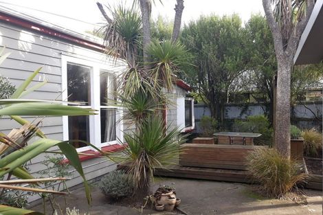 Photo of property in 15 Perth Street, Richmond, Christchurch, 8013