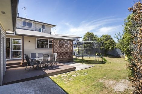 Photo of property in 5 Wairau Place, Kelvin Grove, Palmerston North, 4414