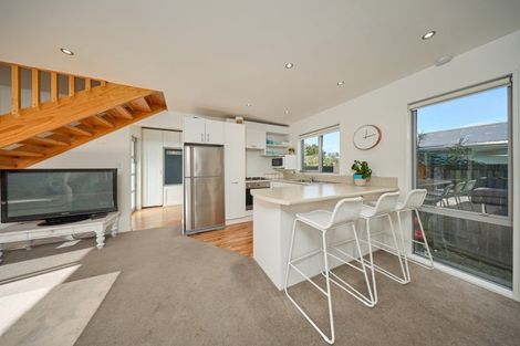Photo of property in 2/5 Kotuku Road, South Bay, Kaikoura, 7300