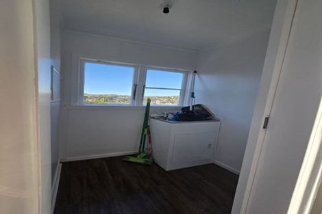 Photo of property in 60f Woodland Road, Johnsonville, Wellington, 6037