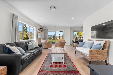 Photo of property in 8b Queensberry Terrace, Queensberry, Cromwell, 9383