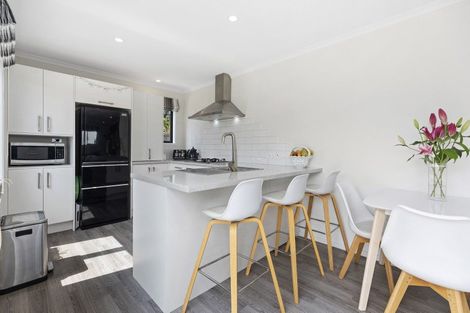 Photo of property in 36a Oceanview Road, Mount Maunganui, 3116