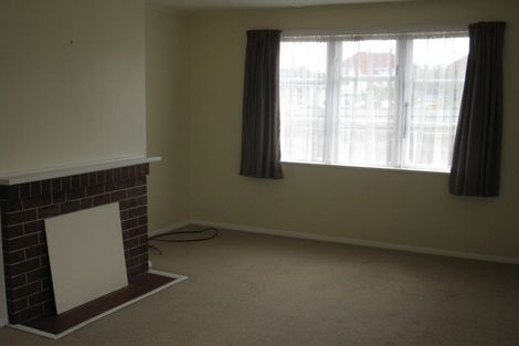 Photo of property in 35 Atiawa Crescent, Waiwhetu, Lower Hutt, 5010