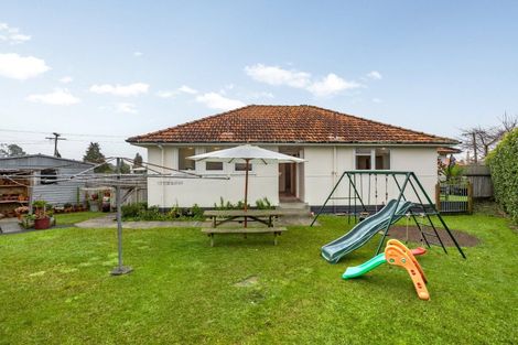 Photo of property in 21 Pollen Crescent, Melville, Hamilton, 3206