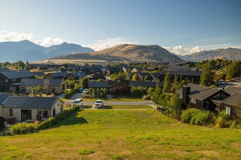 Photo of property in 19 Pendeen Crescent, Jacks Point, Queenstown, 9371