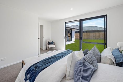 Photo of property in 44 Kohekohe Drive, Owhata, Rotorua, 3010