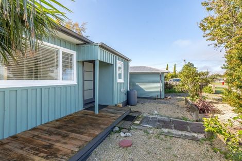 Photo of property in 15 Woodward Street East, Featherston, 5710