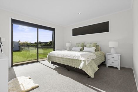 Photo of property in 51 Baxter Michael Crescent, Cambridge, 3434