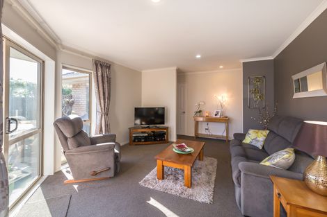 Photo of property in 21b Pine Avenue, New Brighton, Christchurch, 8061